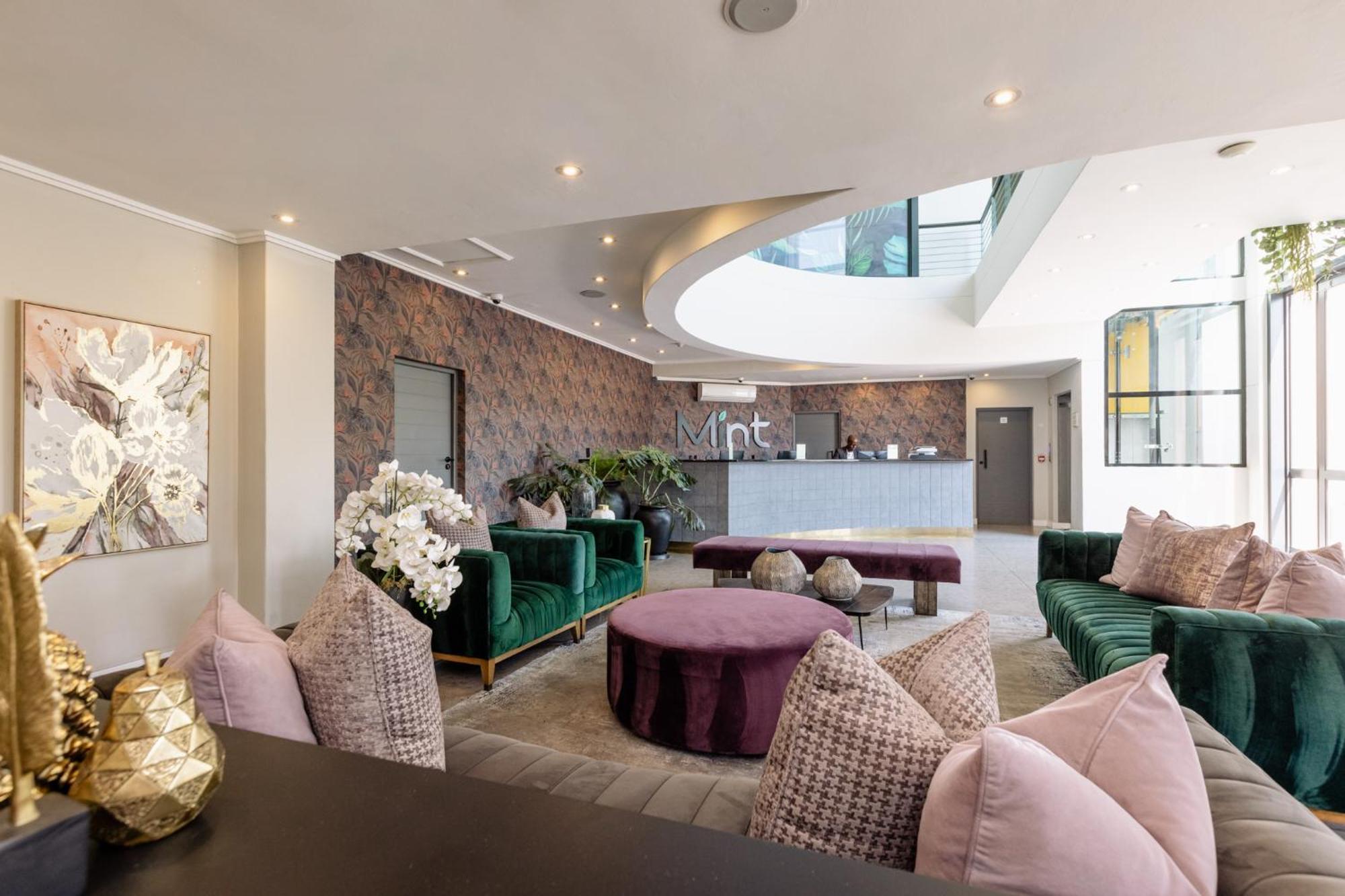 Mint Hotel 84 On Katherine Johannesburg Exterior foto
